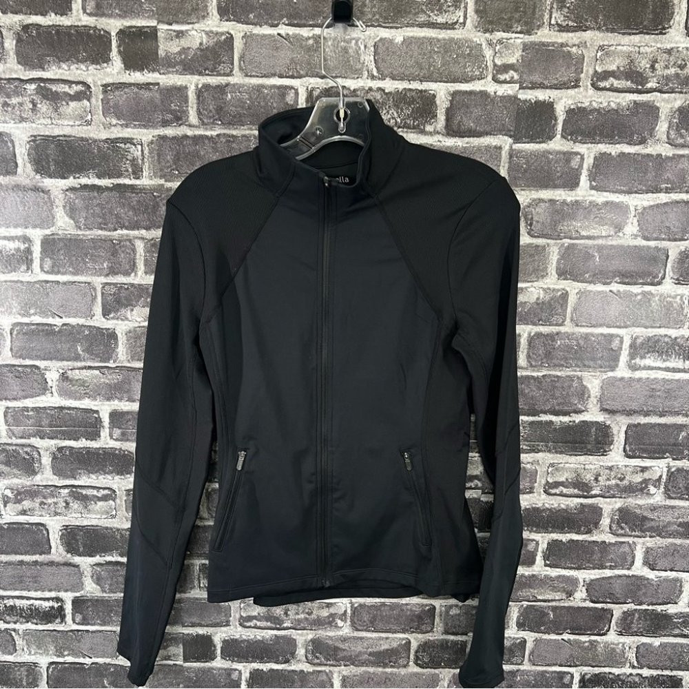 Zella Live In Performance Jacket in Black - Size S